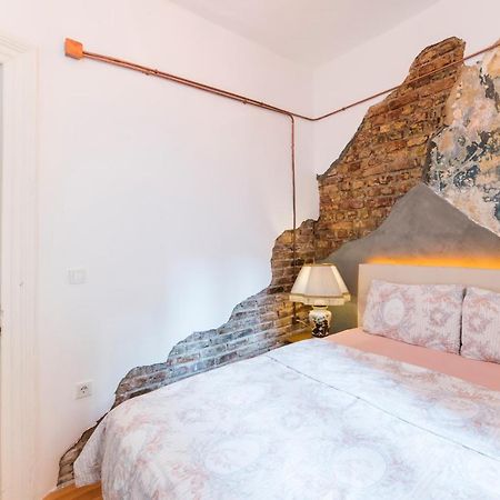 By Galata- Historical And Modern Apartment Istanbul Ngoại thất bức ảnh