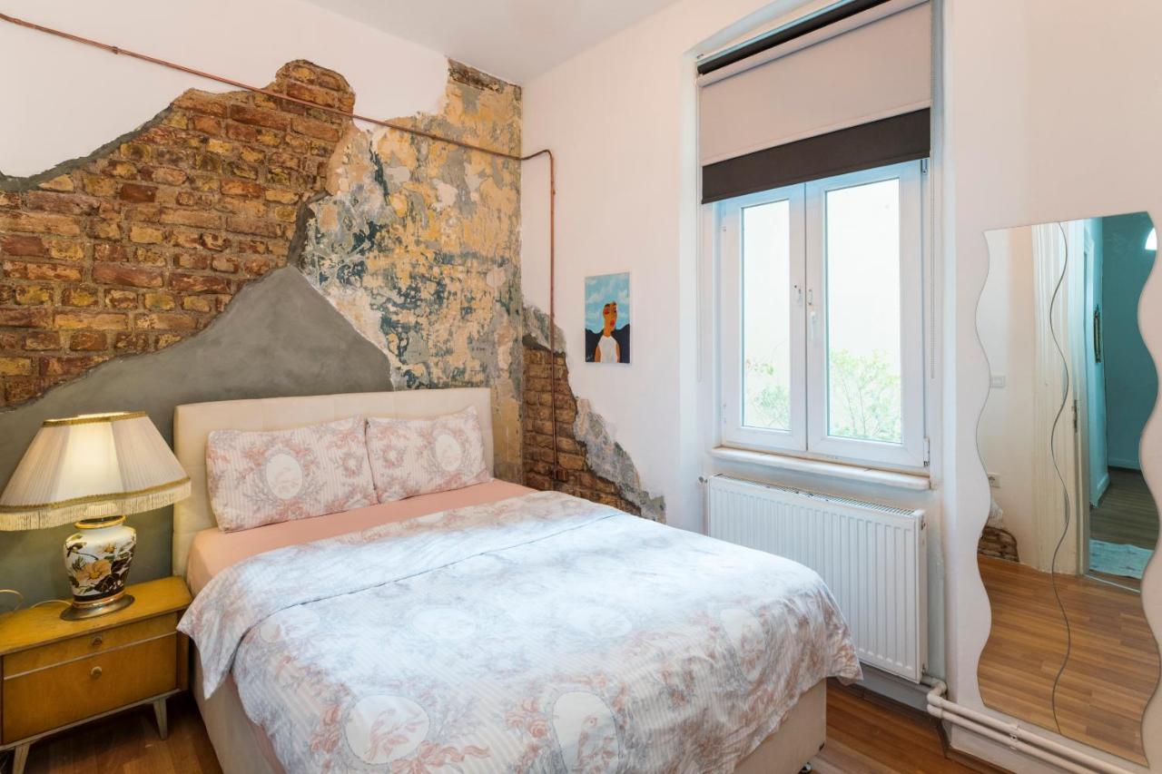 By Galata- Historical And Modern Apartment Istanbul Ngoại thất bức ảnh