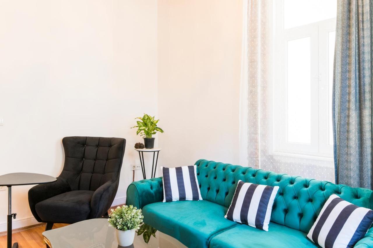 By Galata- Historical And Modern Apartment Istanbul Ngoại thất bức ảnh