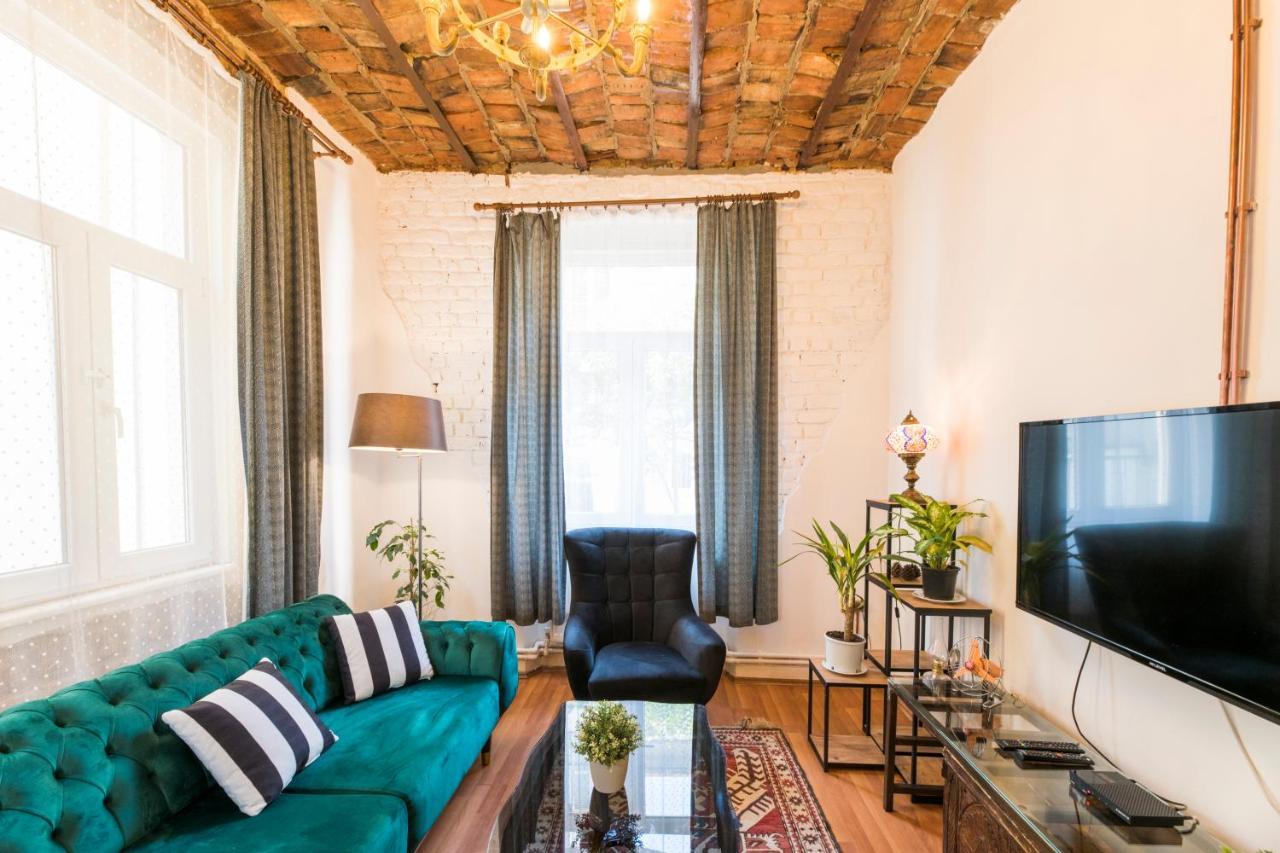 By Galata- Historical And Modern Apartment Istanbul Ngoại thất bức ảnh