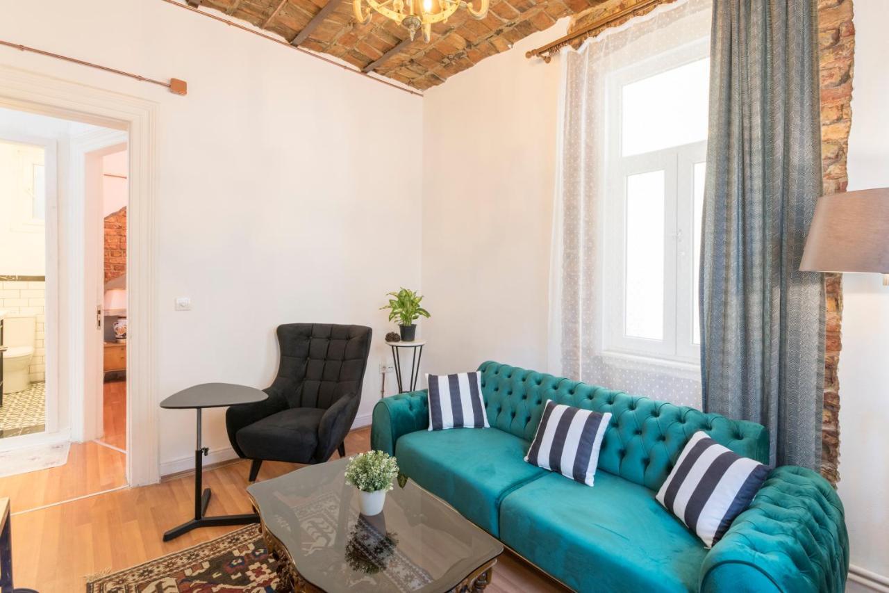 By Galata- Historical And Modern Apartment Istanbul Ngoại thất bức ảnh