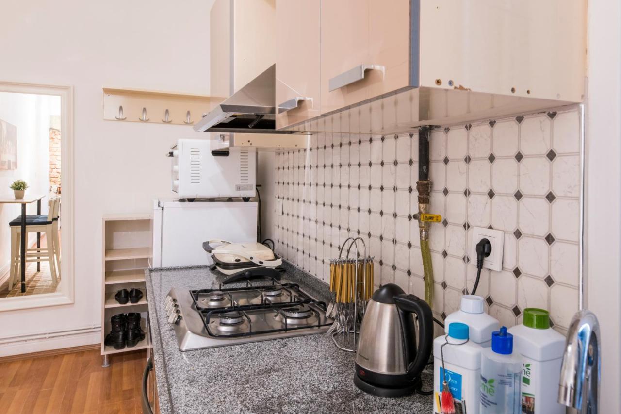 By Galata- Historical And Modern Apartment Istanbul Ngoại thất bức ảnh
